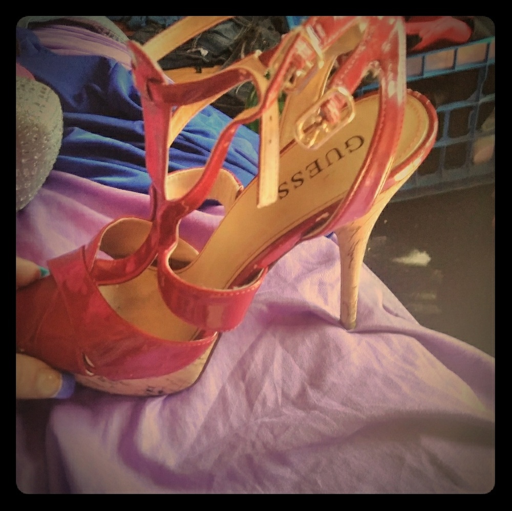 Size 8 Guess Red Heels